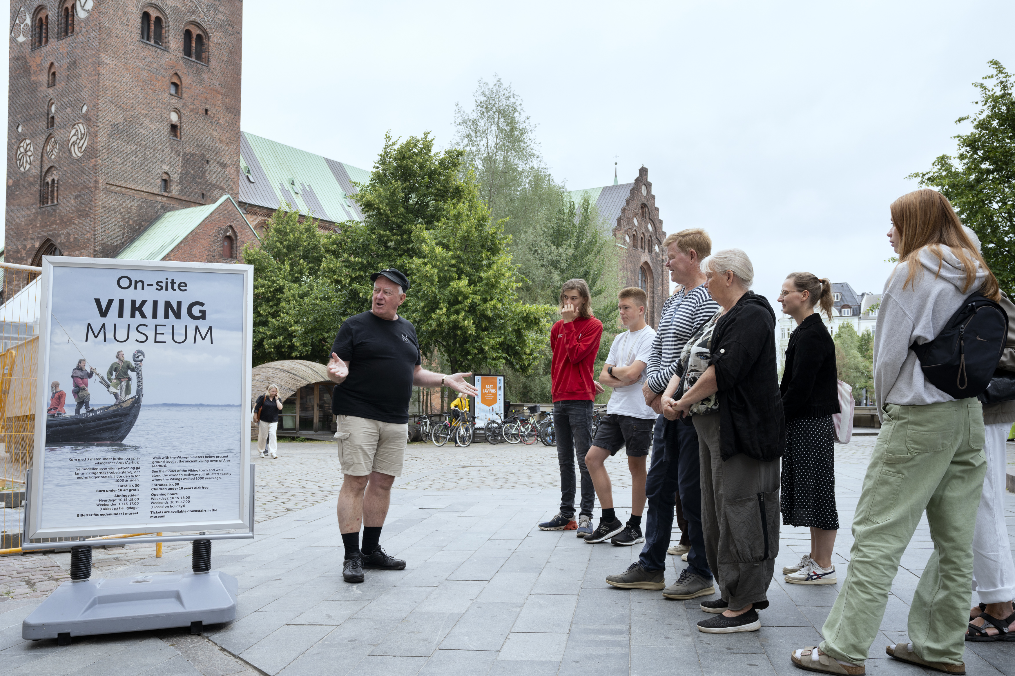 guidet-tur-byvandring-i-aarhus