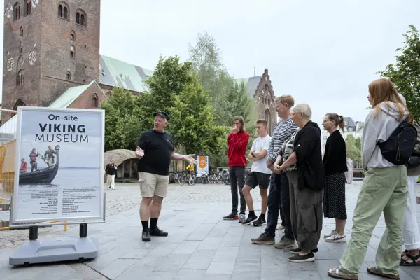 guidet-tur-byvandring-i-aarhus