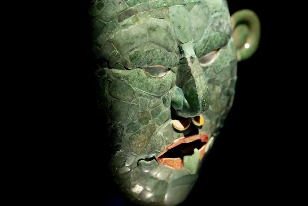 YuknomChen1_maske_PM