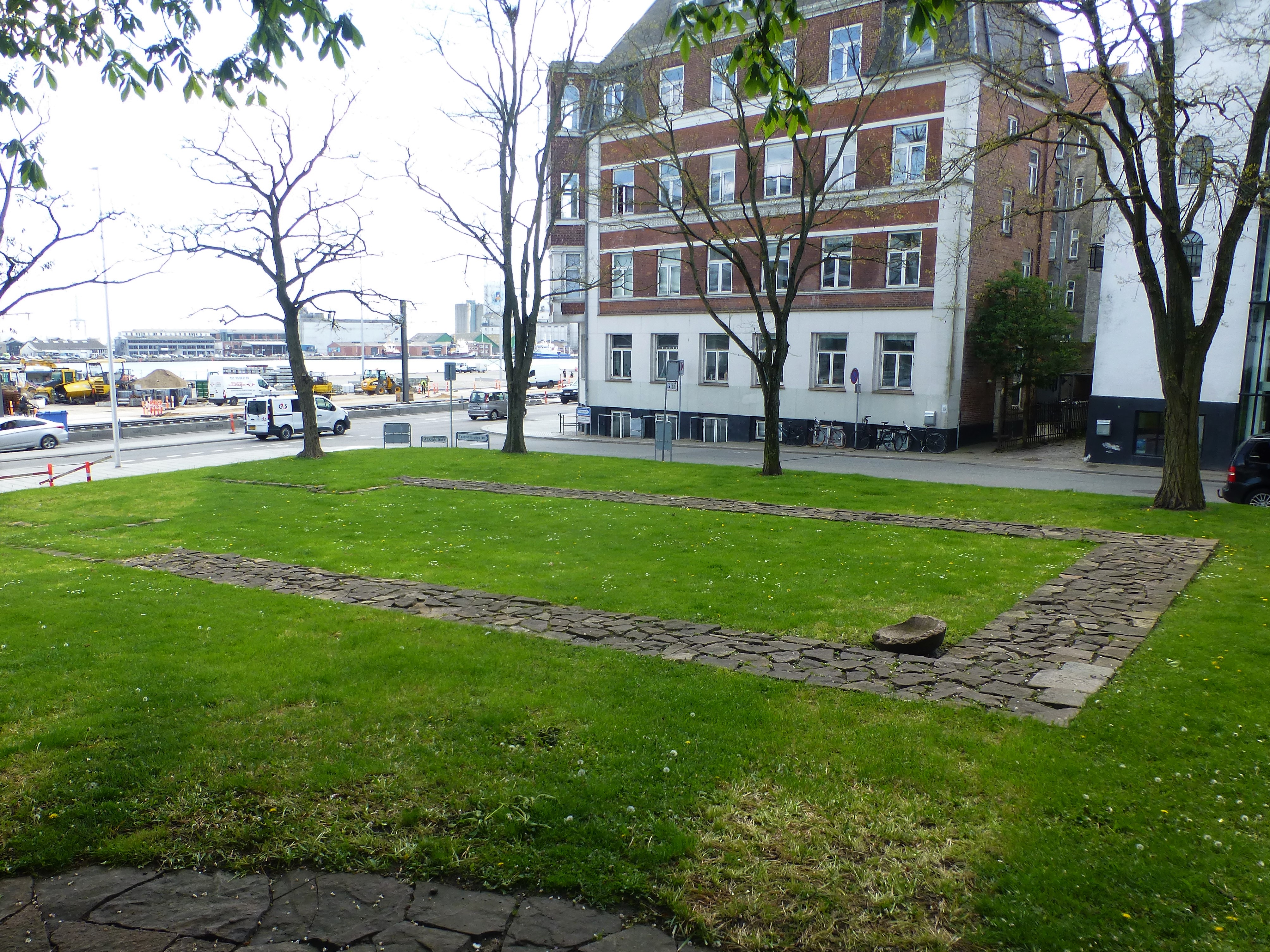 sankt-olufs-kirkegaard-historisk-gravplads.jpg