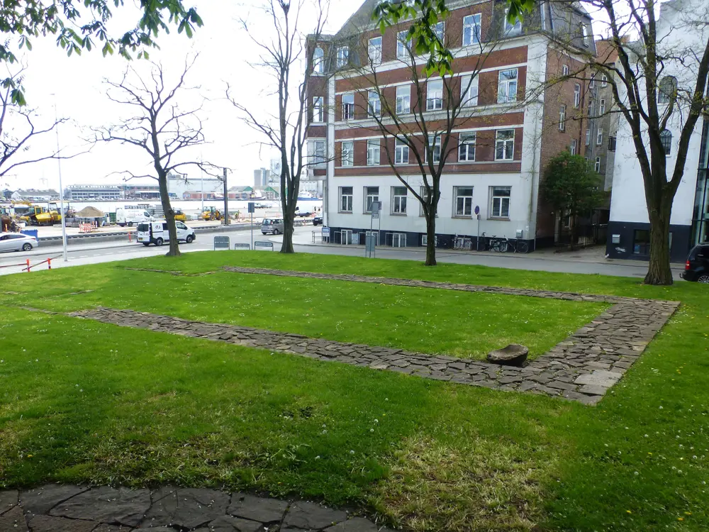sankt-olufs-kirkegaard-historisk-gravplads.jpg
